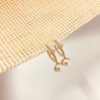 BRINCO ARGOLA ZIRCONIA COM PEROLA PENDURADA 10/24